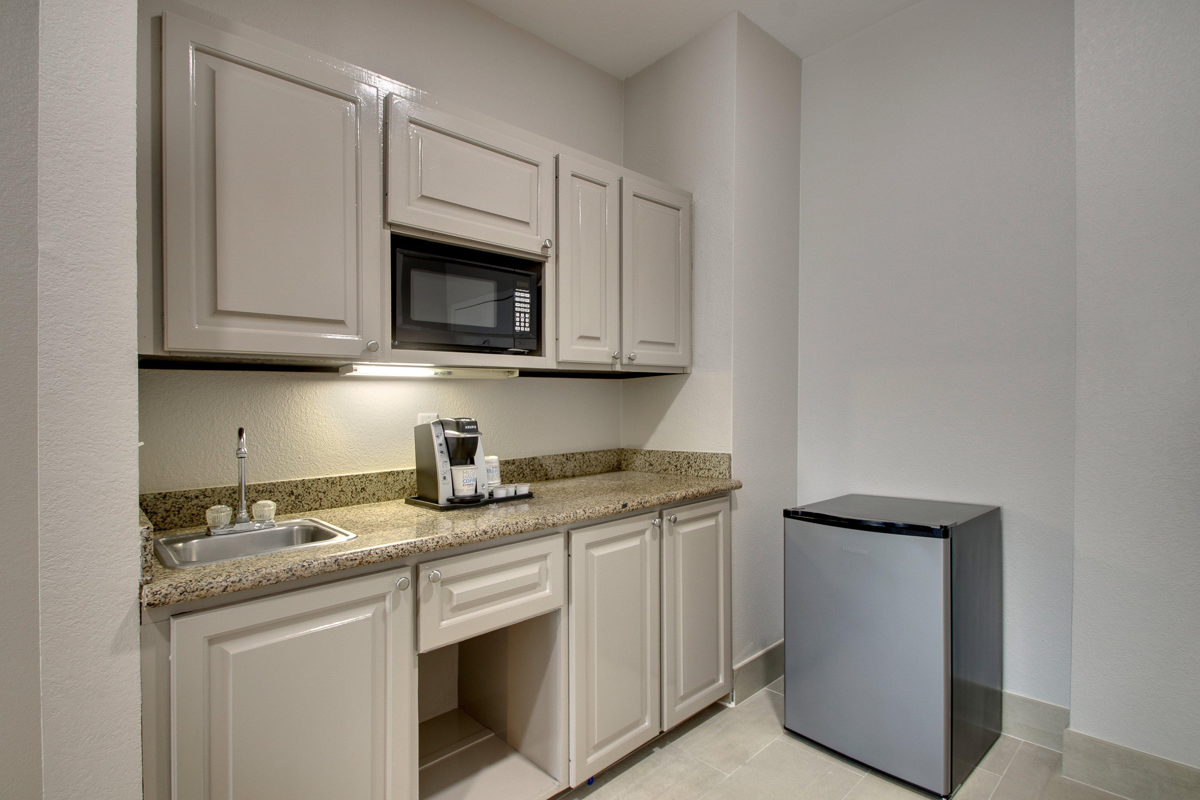 Holiday Inn Express & Suites Laurel By Ihg Exterior photo