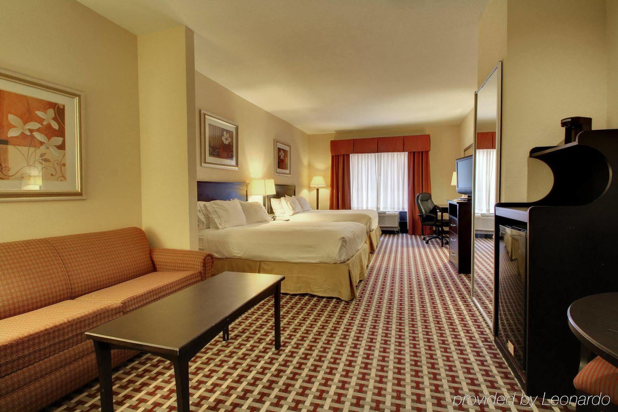 Holiday Inn Express & Suites Laurel By Ihg Exterior photo